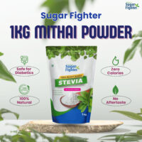 Green and Red Christmas Deals Promotion Instagram Post (3)